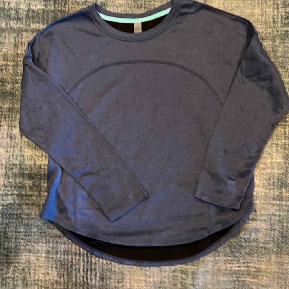 Blue sweat shirt